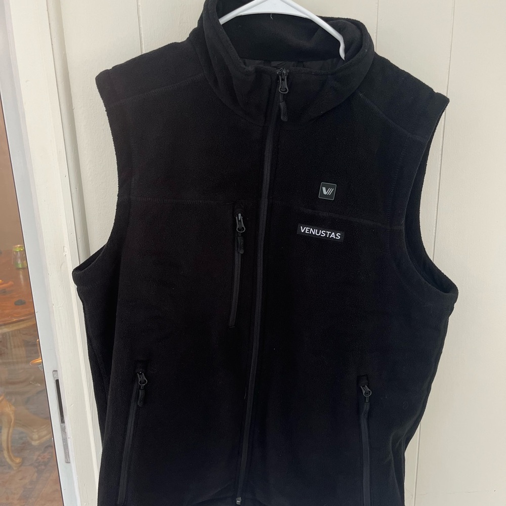 VENUS Black Zip-Up Heated Fleece Vest